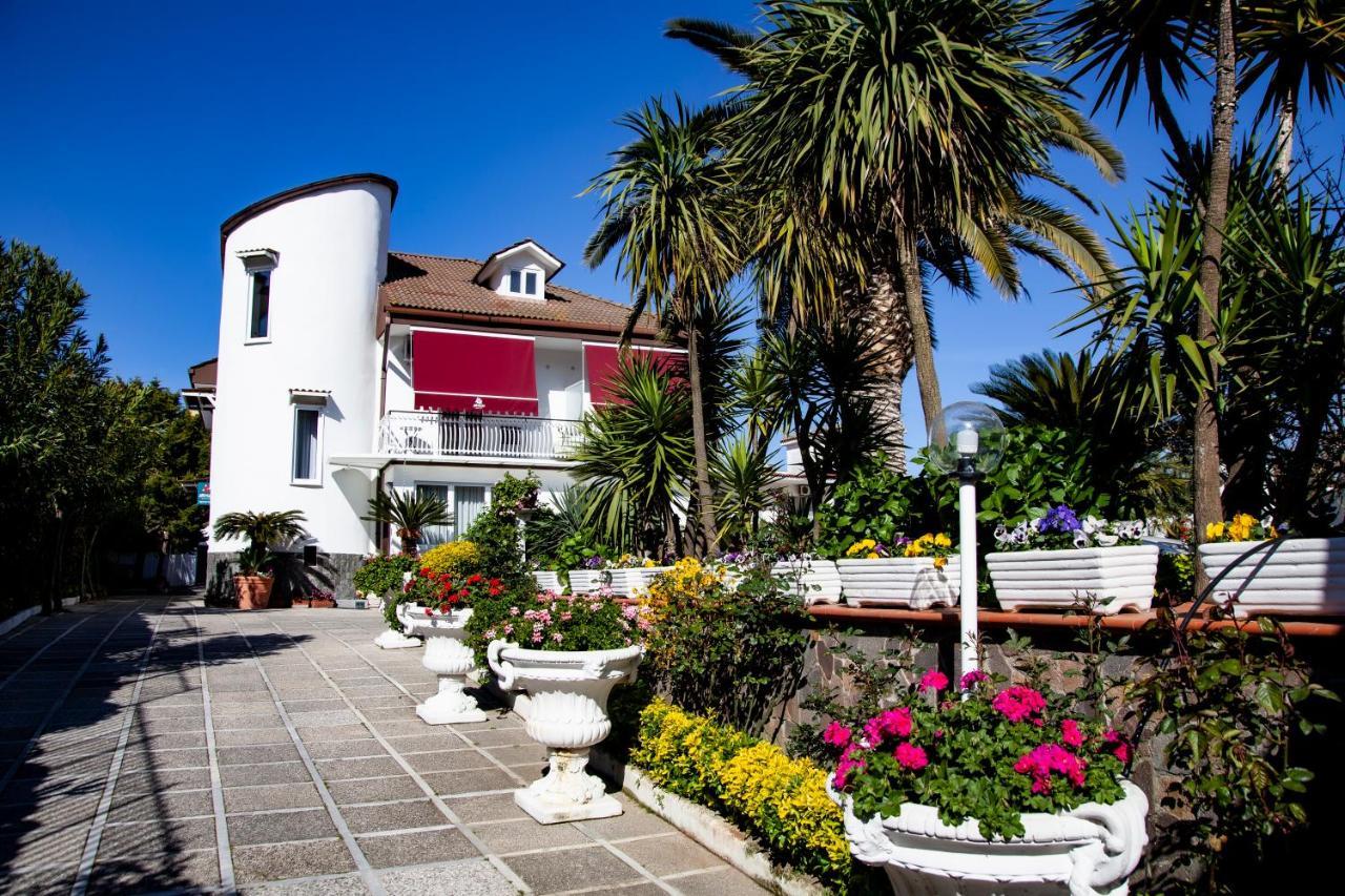 Ibisco suites Pozzuoli Esterno foto